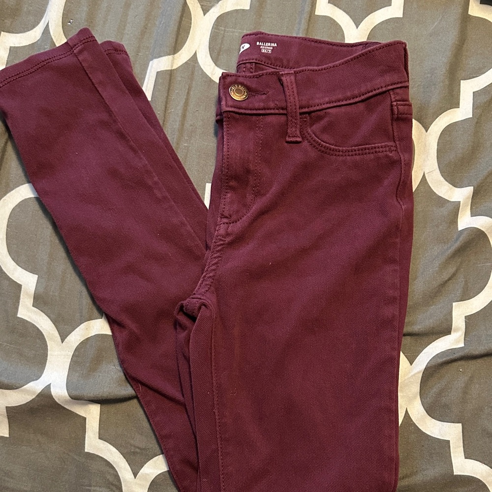 Old Navy Burgundy Jeggings